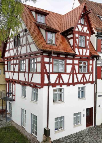 Fachwerkhaus in Ulm mit denkmalgerechten Fenstern