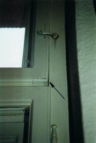 übergroße Spaltluft im Konstruktionsfalz (Abb.3)