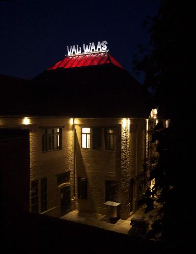 Beeindruckendes Lichtkonzept für die denkmalgeschützte Ofenfabrik