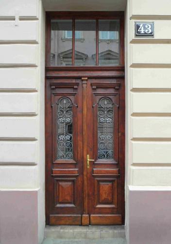 historische-haustuer-historismus