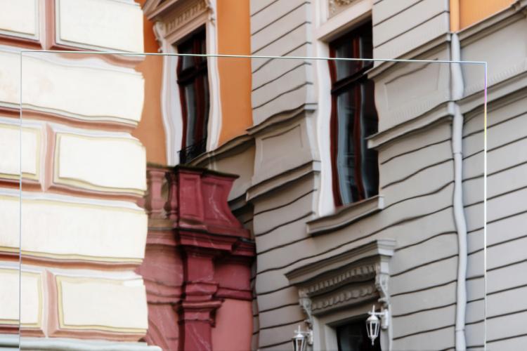 maschinengezogenes Glas