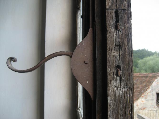  Oberlichtöffner an den Fenstern des Festsaals, Zisterzienserkloster  Raitenhaslach