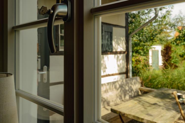 Sanierung denkmalgeschützter Hof Viersen, Nahaufnahme Griff