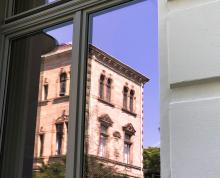 Fourcaultglas mit leicht welliger Oberfläche